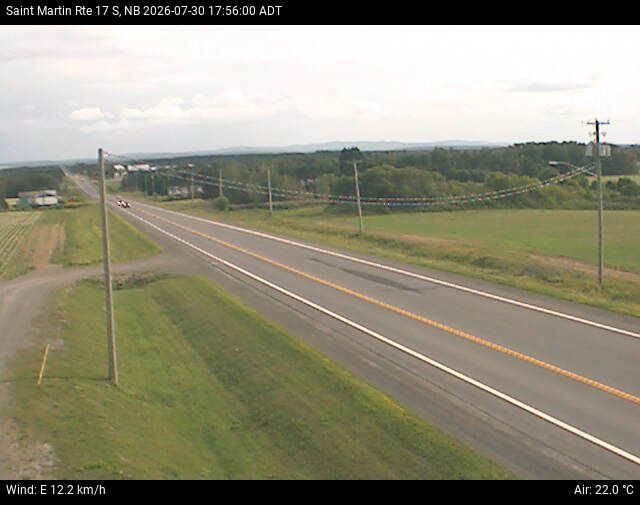 Web Cam image of St-Martin-de-Restigouche (NB Highway 17)