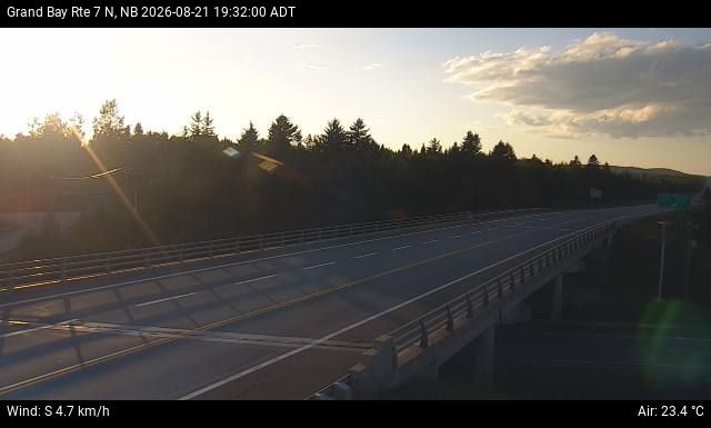 Web Cam image of Grand Bay-Westfield (NB Highway 7)